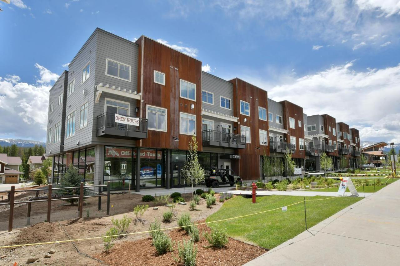 Luxury Loft Retreat: Hot Tub, Views & Activity Perks Villa Winter Park Exterior photo