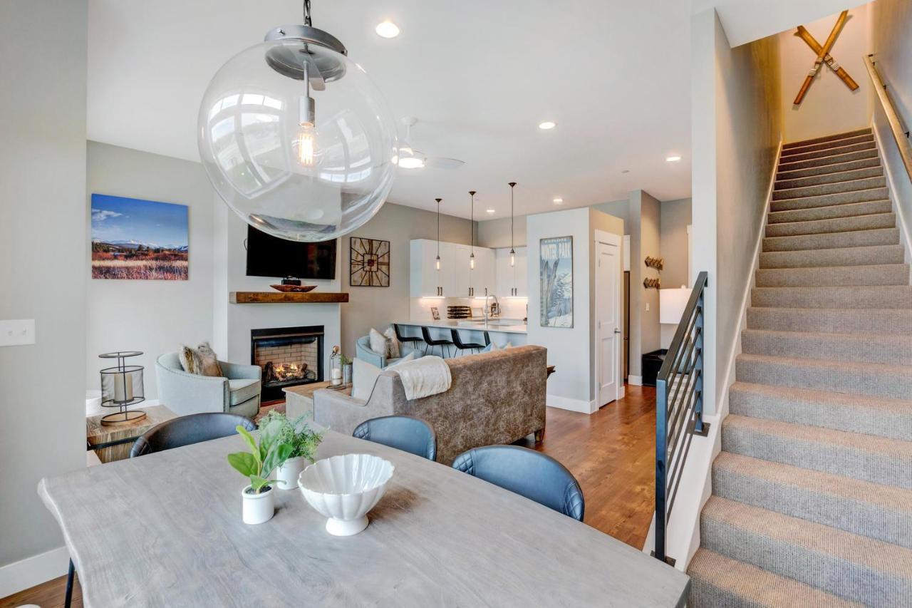 Luxury Loft Retreat: Hot Tub, Views & Activity Perks Villa Winter Park Exterior photo